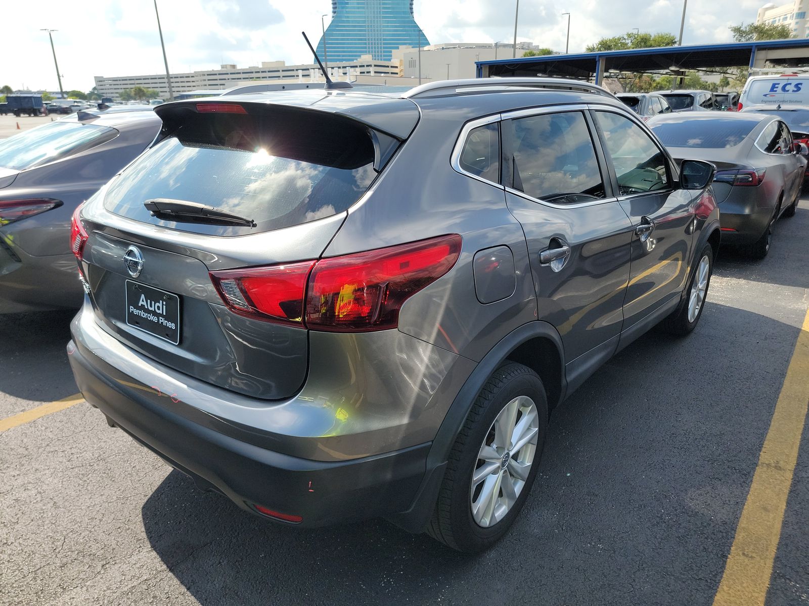 2017 Nissan Rogue Sport SV FWD