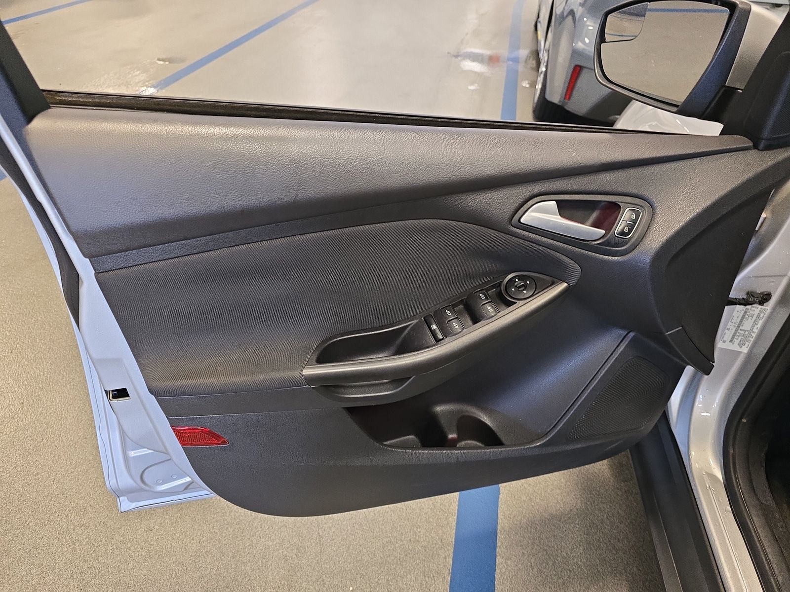 2015 Ford Focus SE FWD