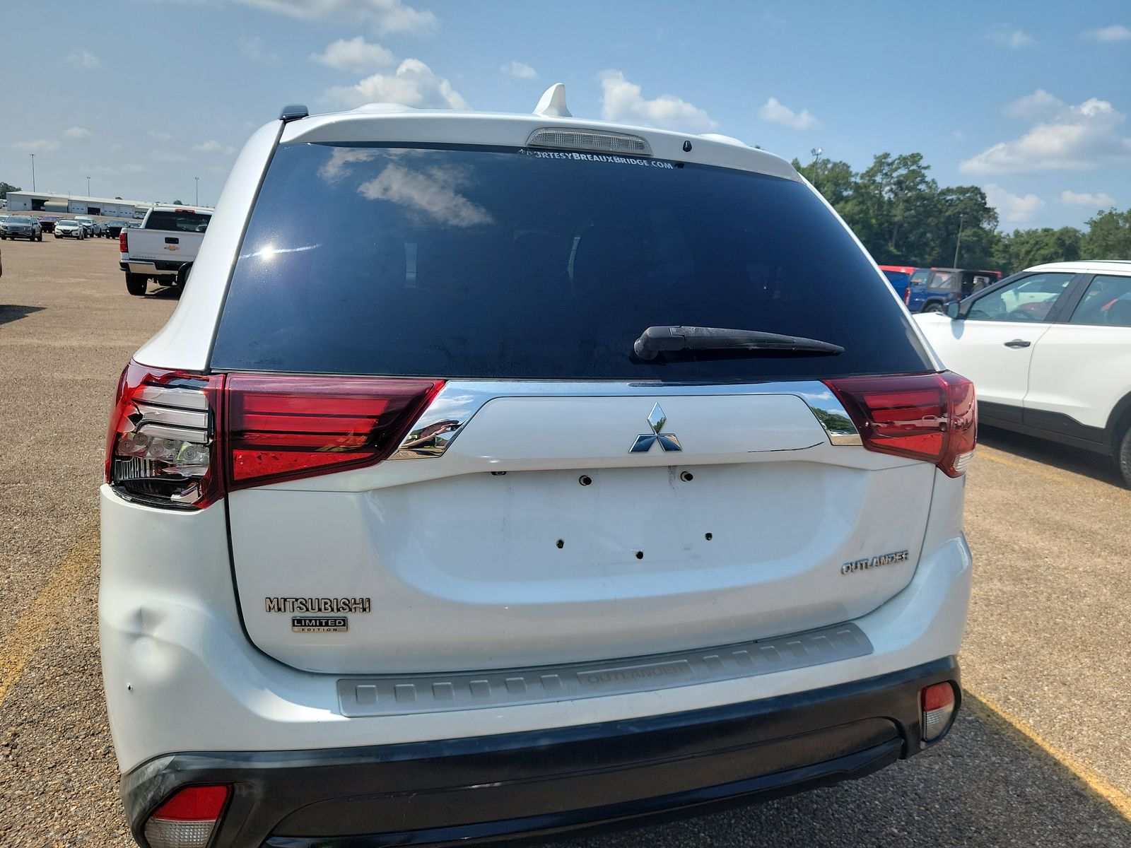 2018 Mitsubishi Outlander LE FWD