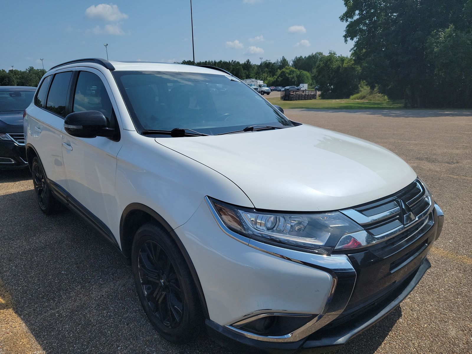 2018 Mitsubishi Outlander LE FWD