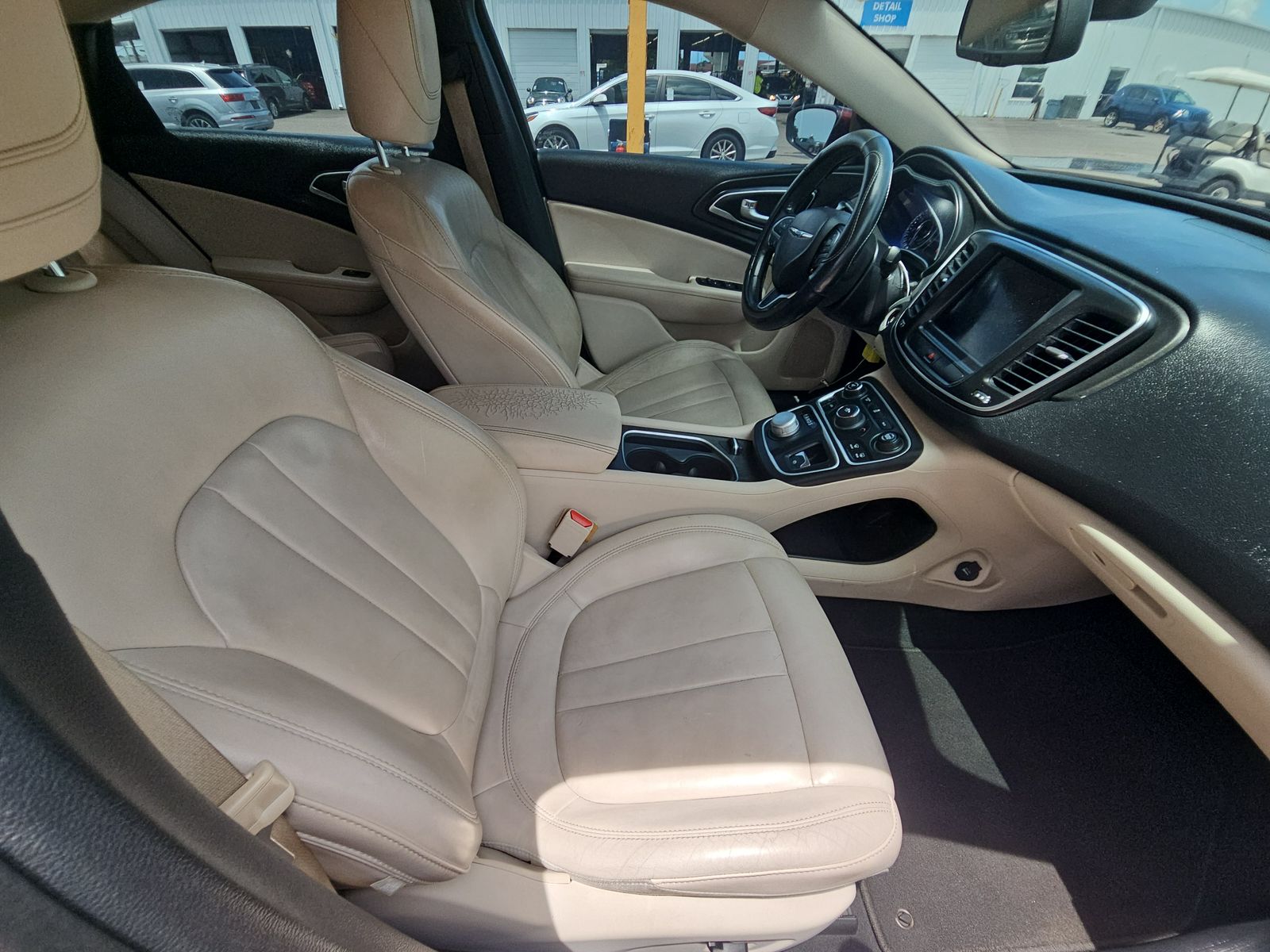 2016 Chrysler 200 Limited Platinum FWD