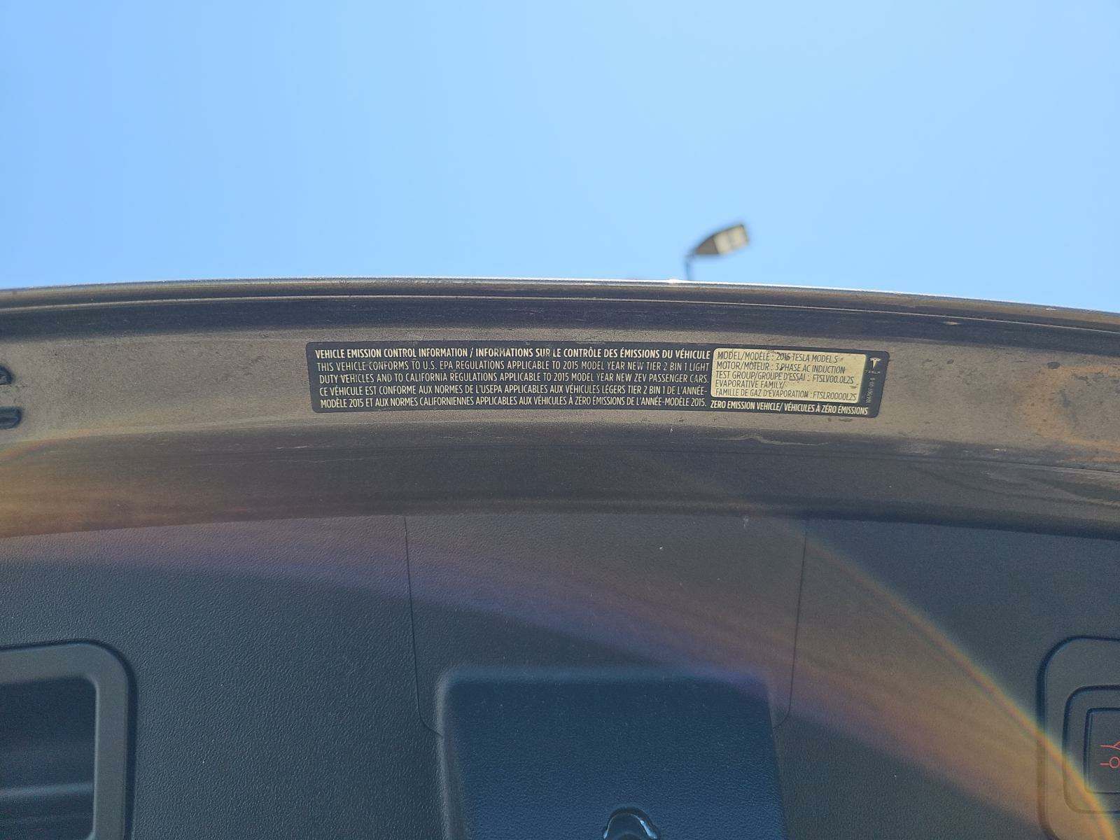 2015 Tesla Model S 70D AWD