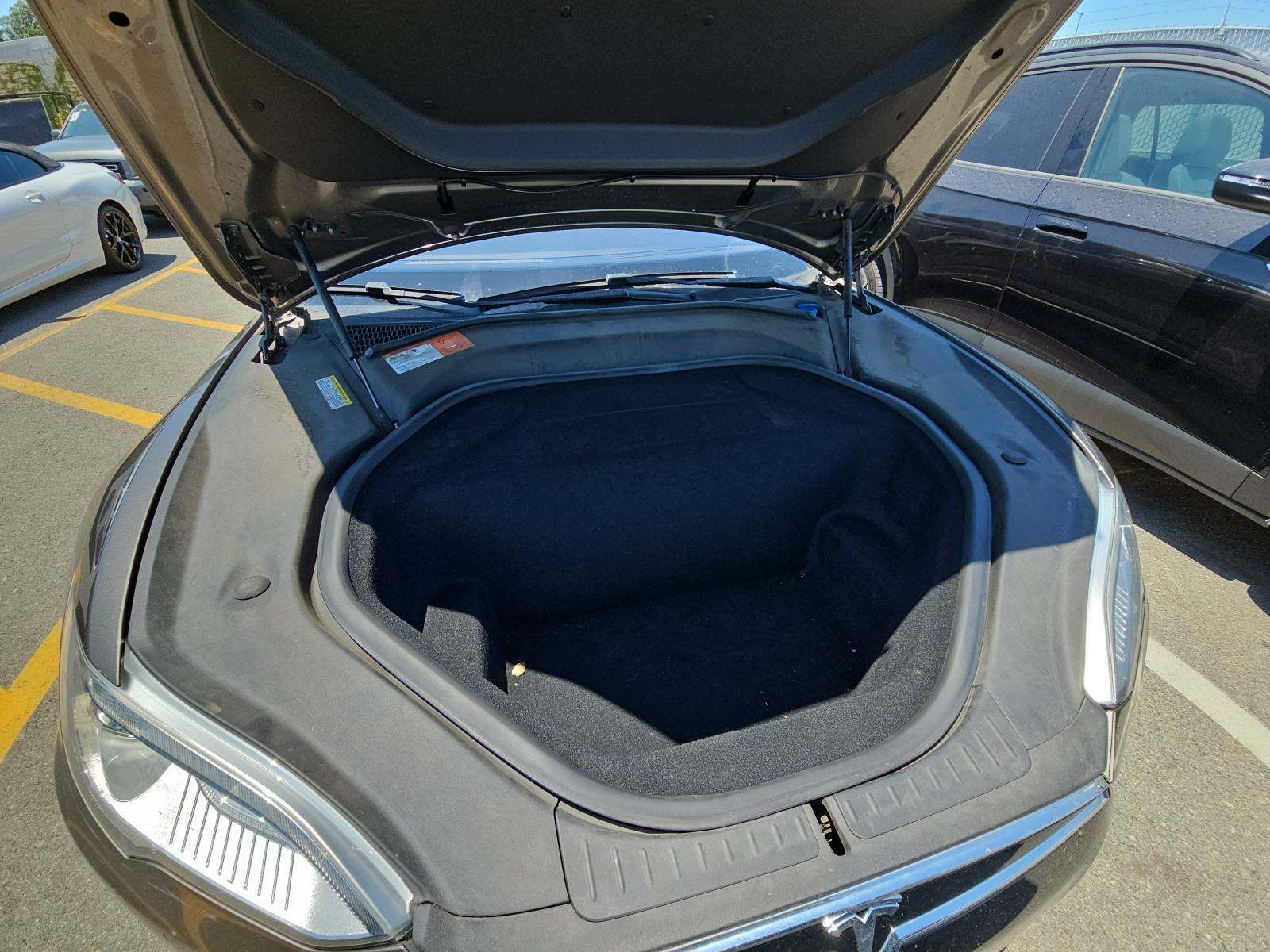 2015 Tesla Model S 70D AWD