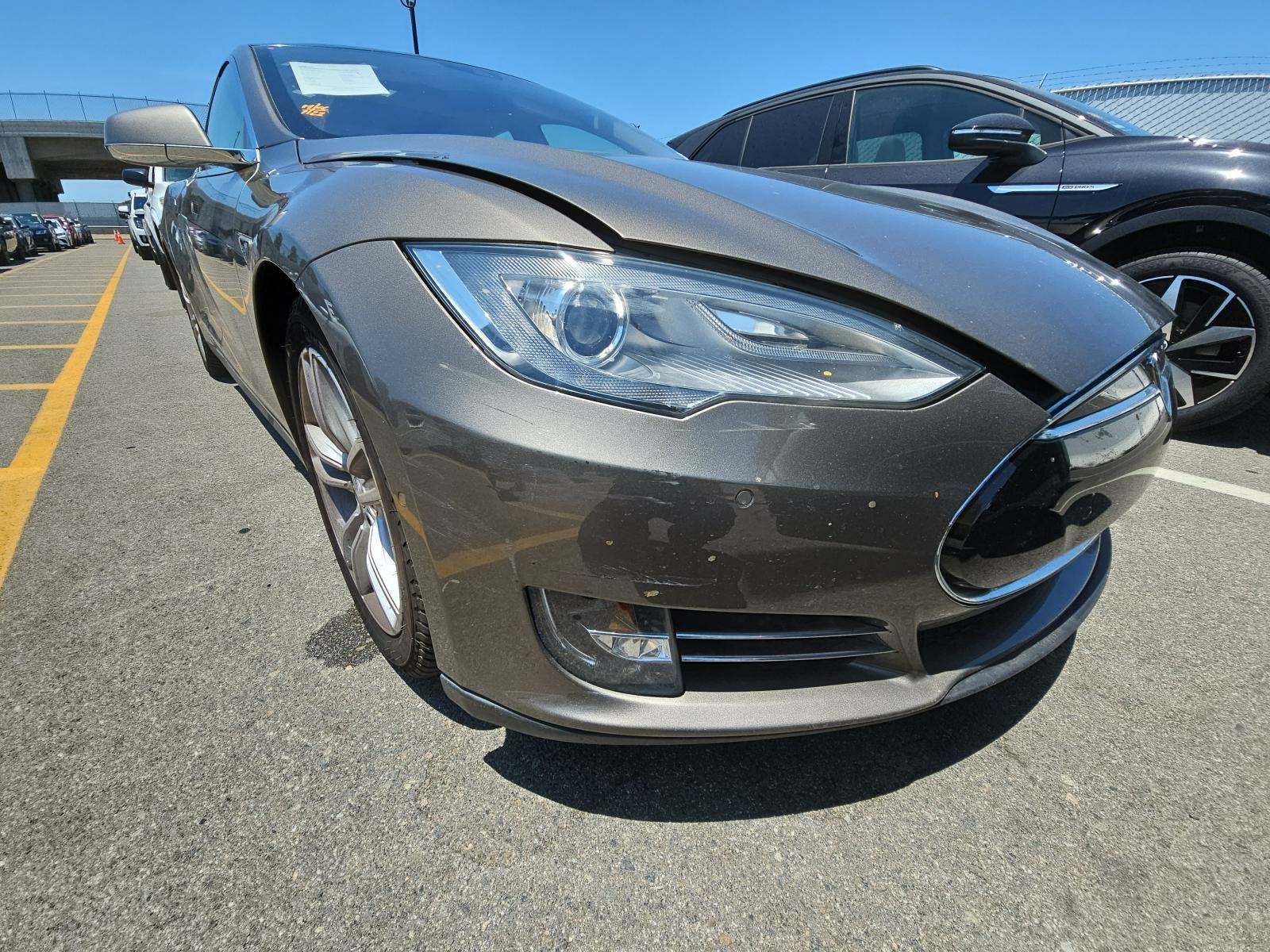 2015 Tesla Model S 70D AWD