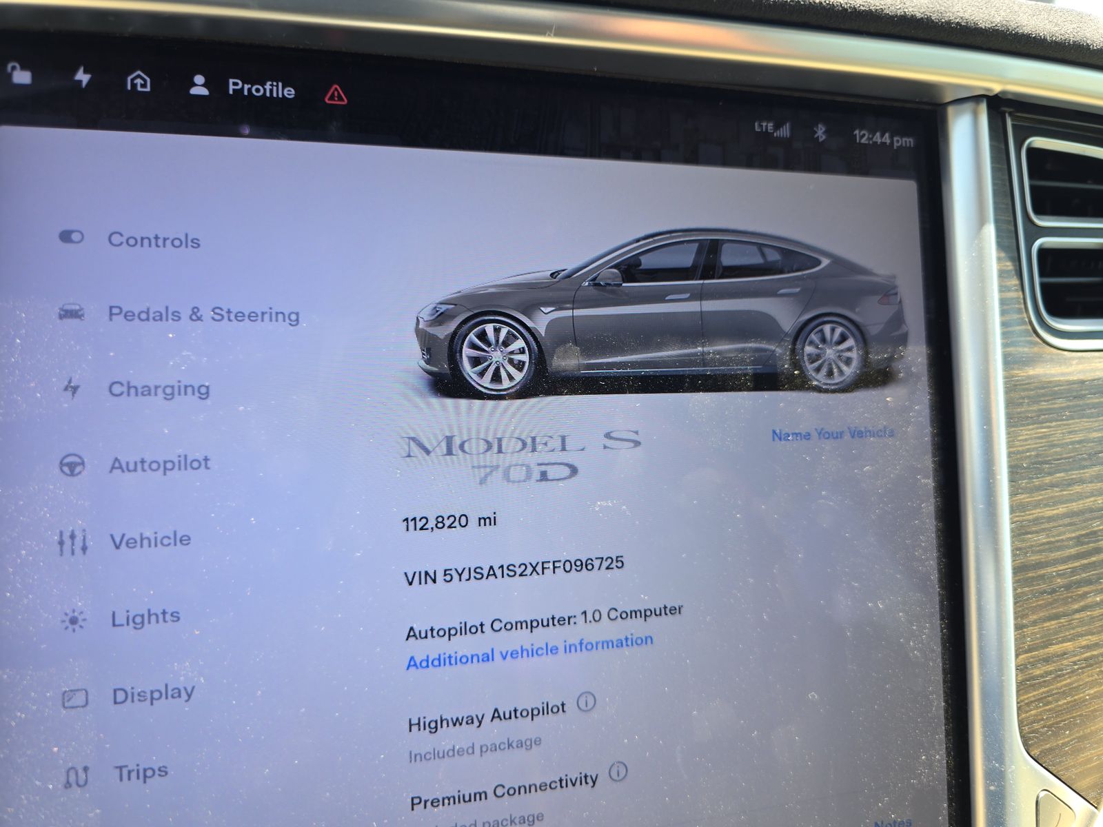 2015 Tesla Model S 70D AWD