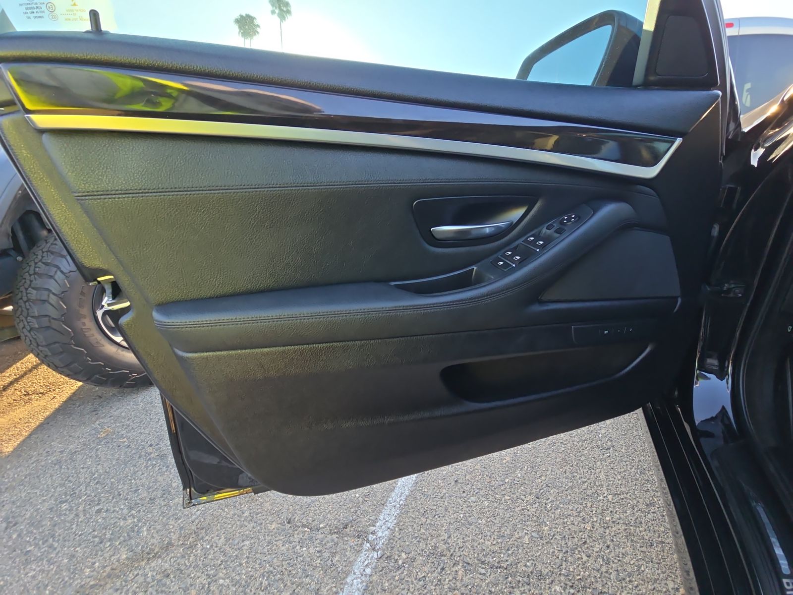 2016 BMW 5 Series 528i RWD