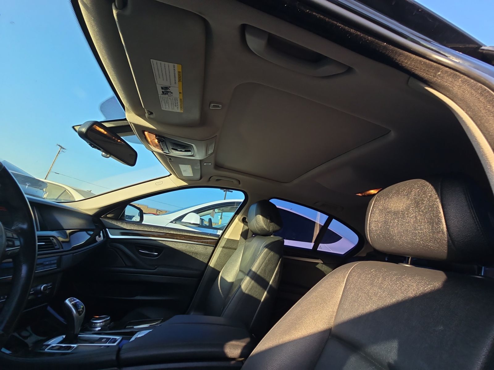 2016 BMW 5 Series 528i RWD