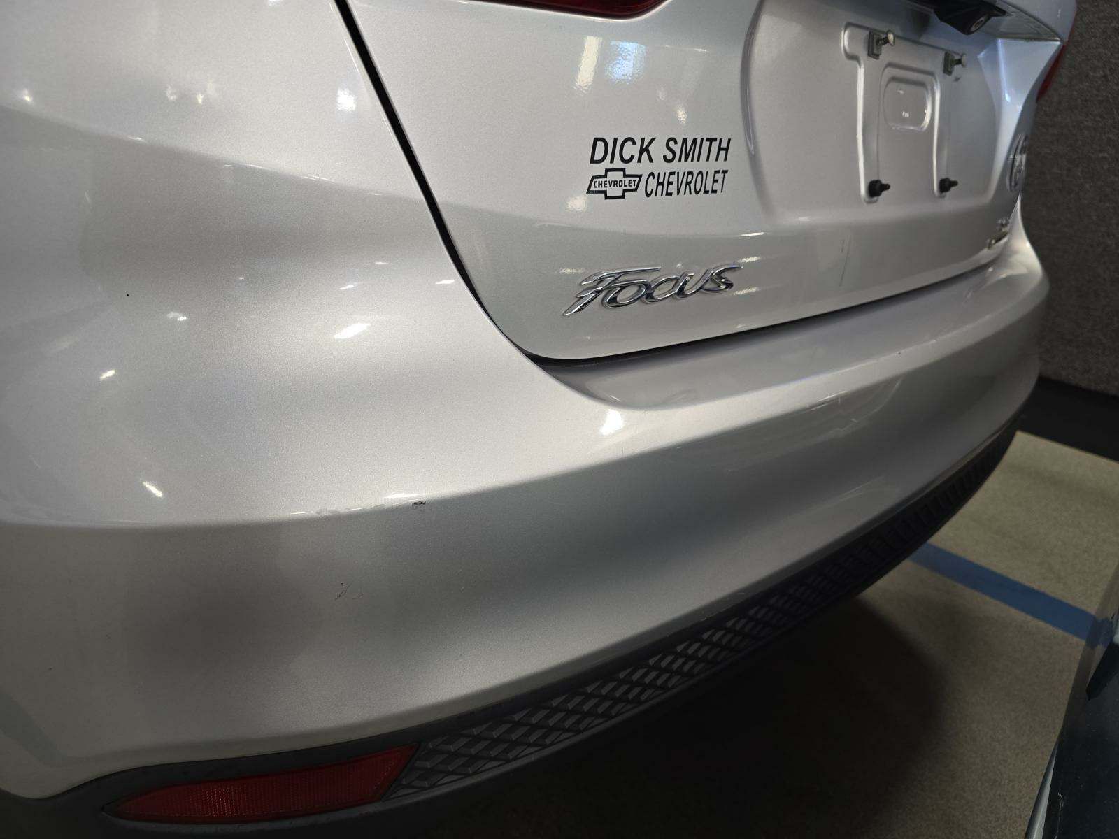 2015 Ford Focus SE FWD