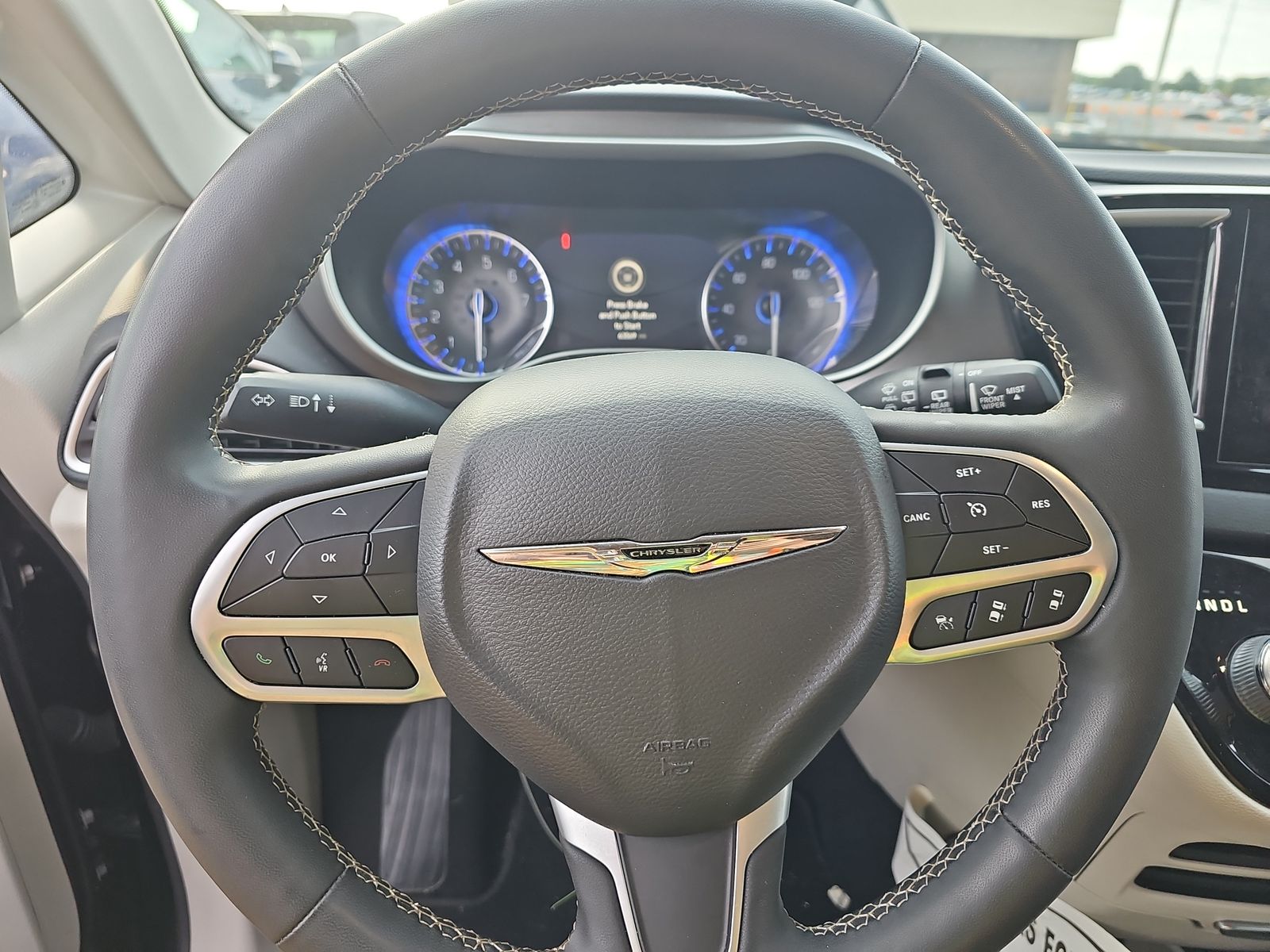 2022 Chrysler Pacifica Touring L FWD