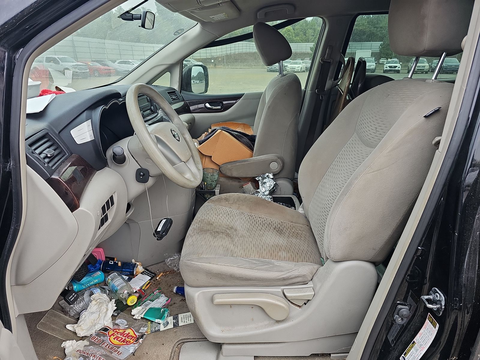 2015 Nissan Quest S FWD