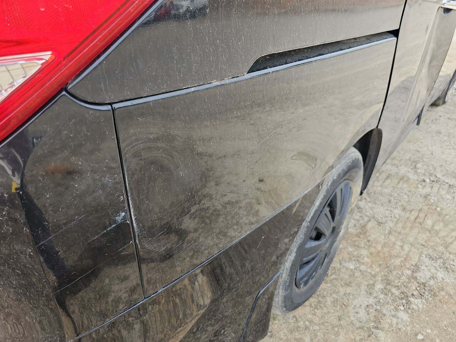 2015 Nissan Quest S FWD
