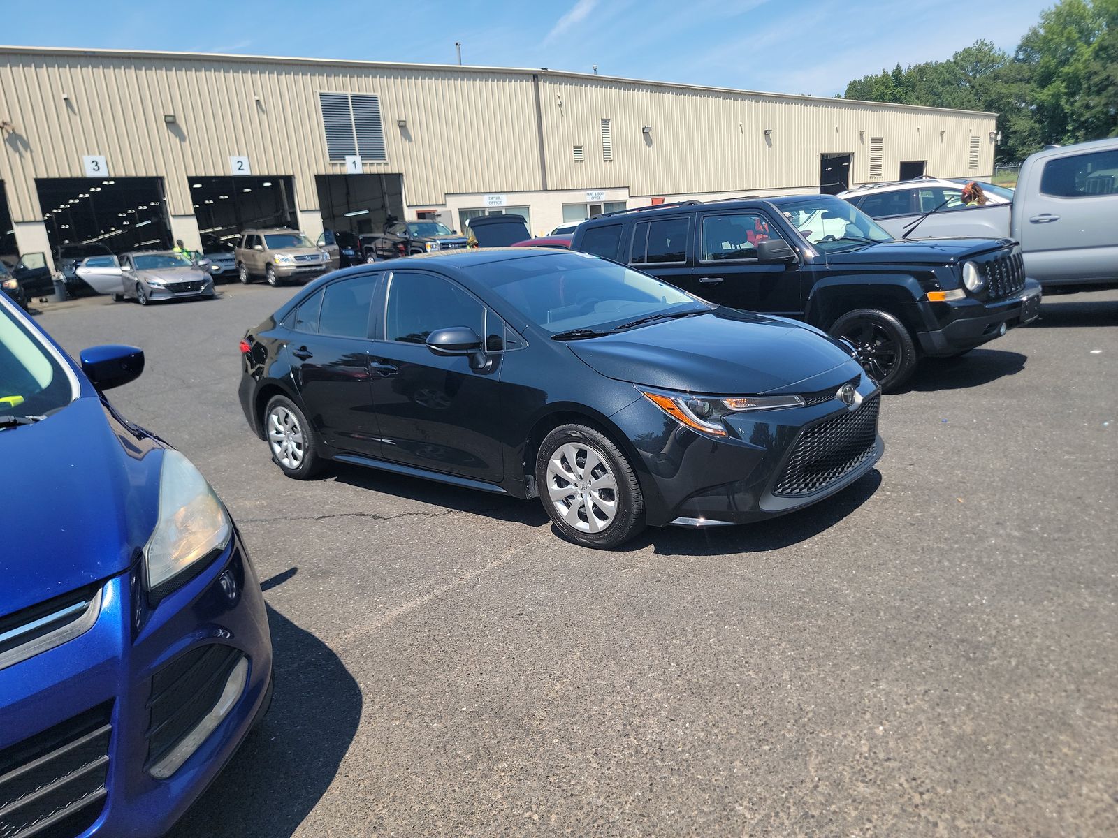 2020 Toyota Corolla LE FWD