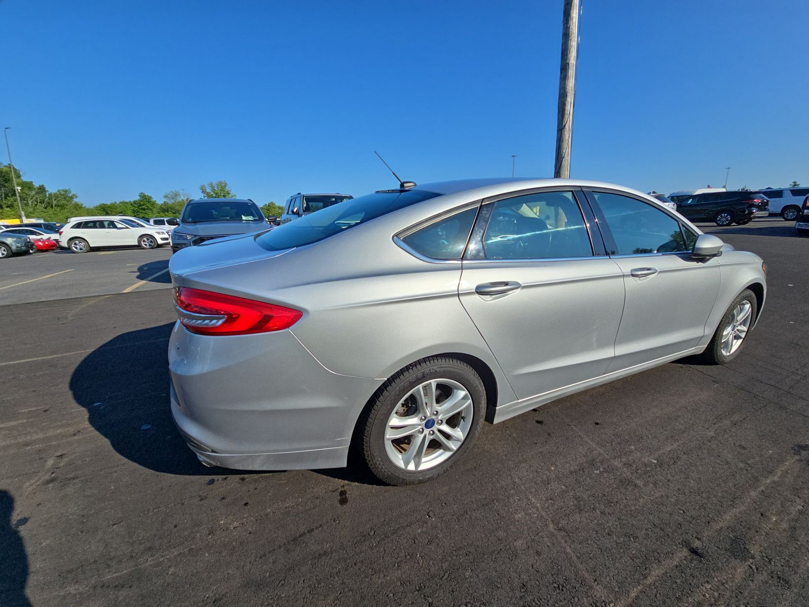 2018 Ford Fusion SE FWD