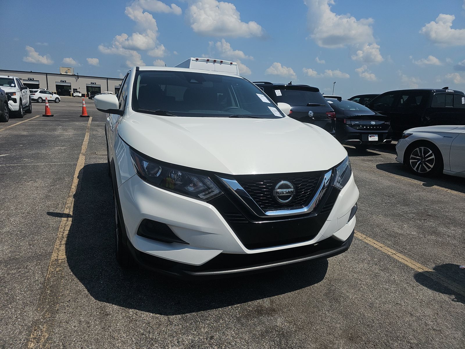 2020 Nissan Rogue Sport S FWD