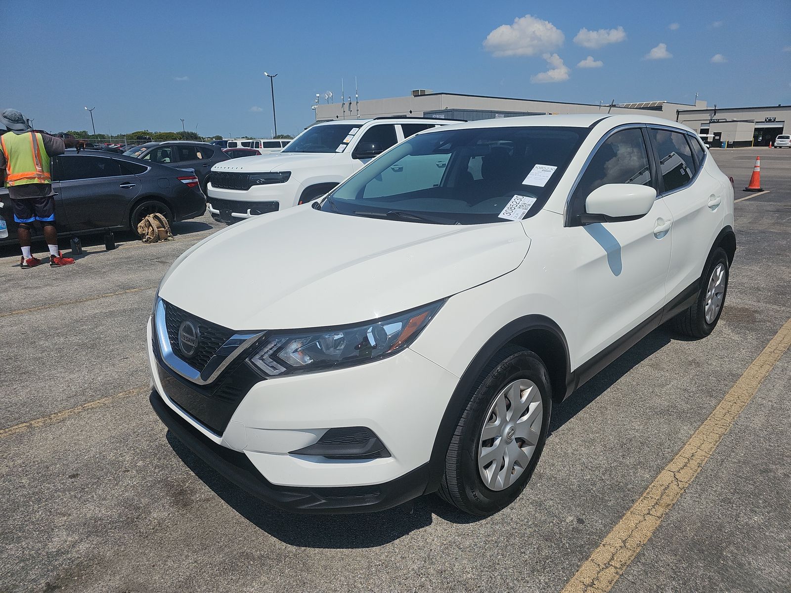 2020 Nissan Rogue Sport S FWD