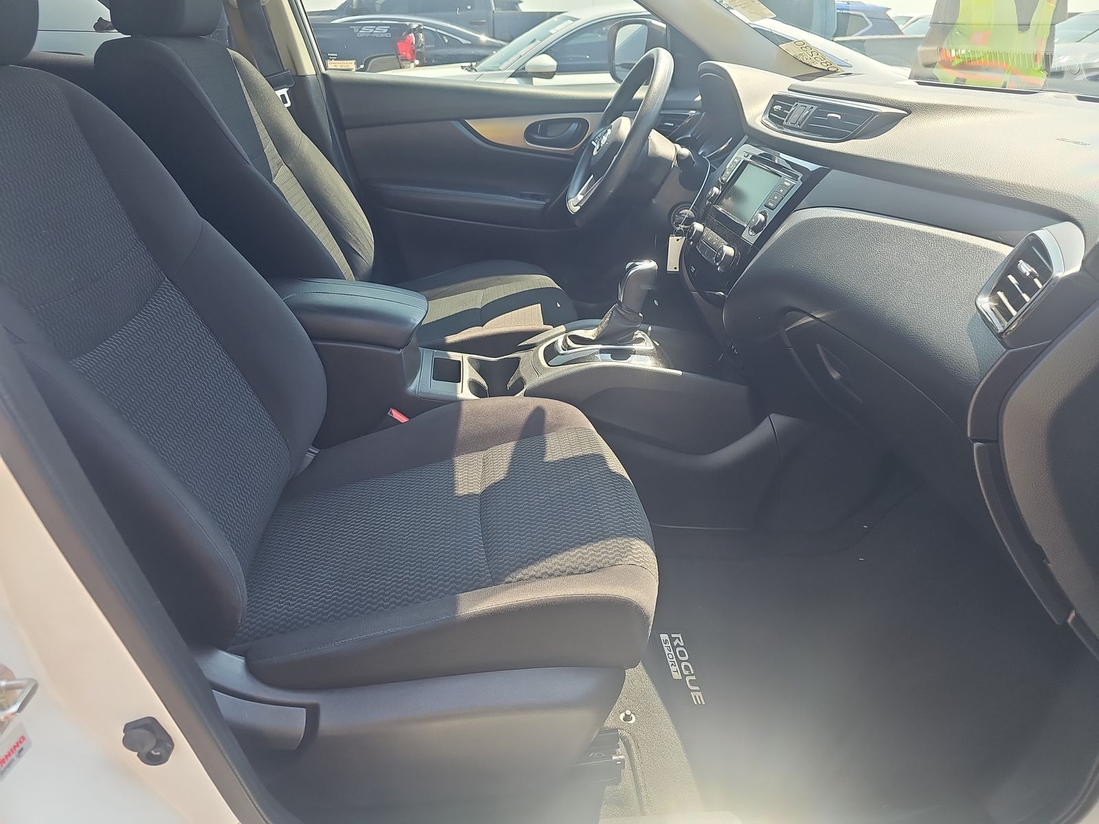 2020 Nissan Rogue Sport S FWD