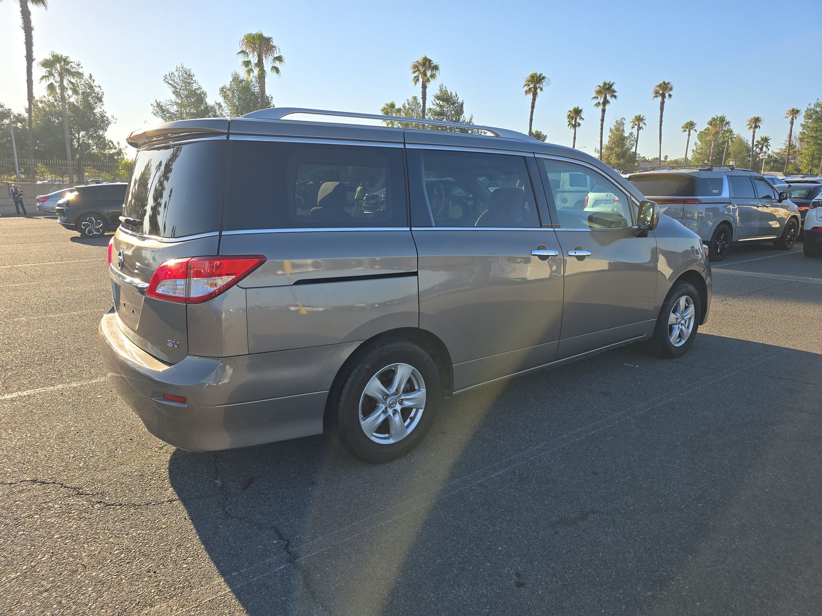 2017 Nissan Quest SV FWD