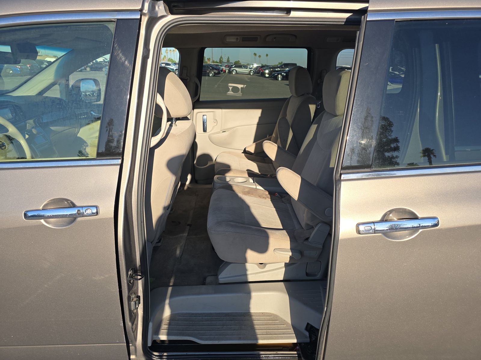 2017 Nissan Quest SV FWD