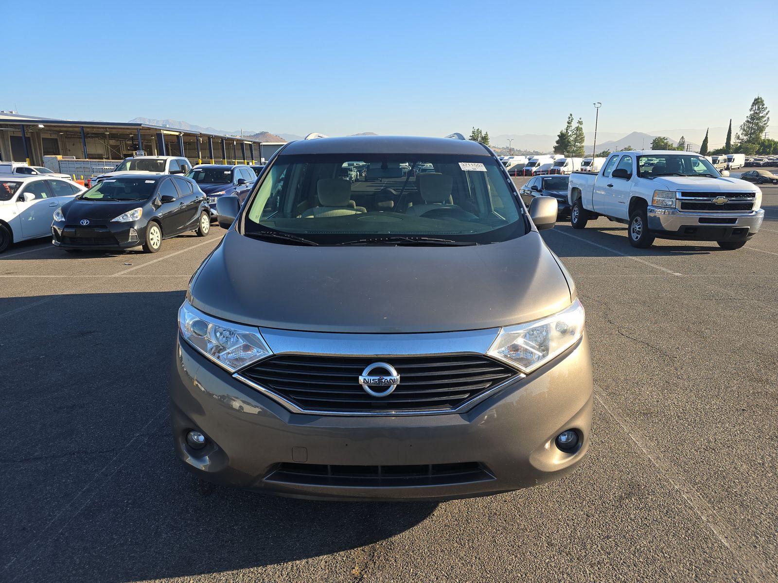 2017 Nissan Quest SV FWD