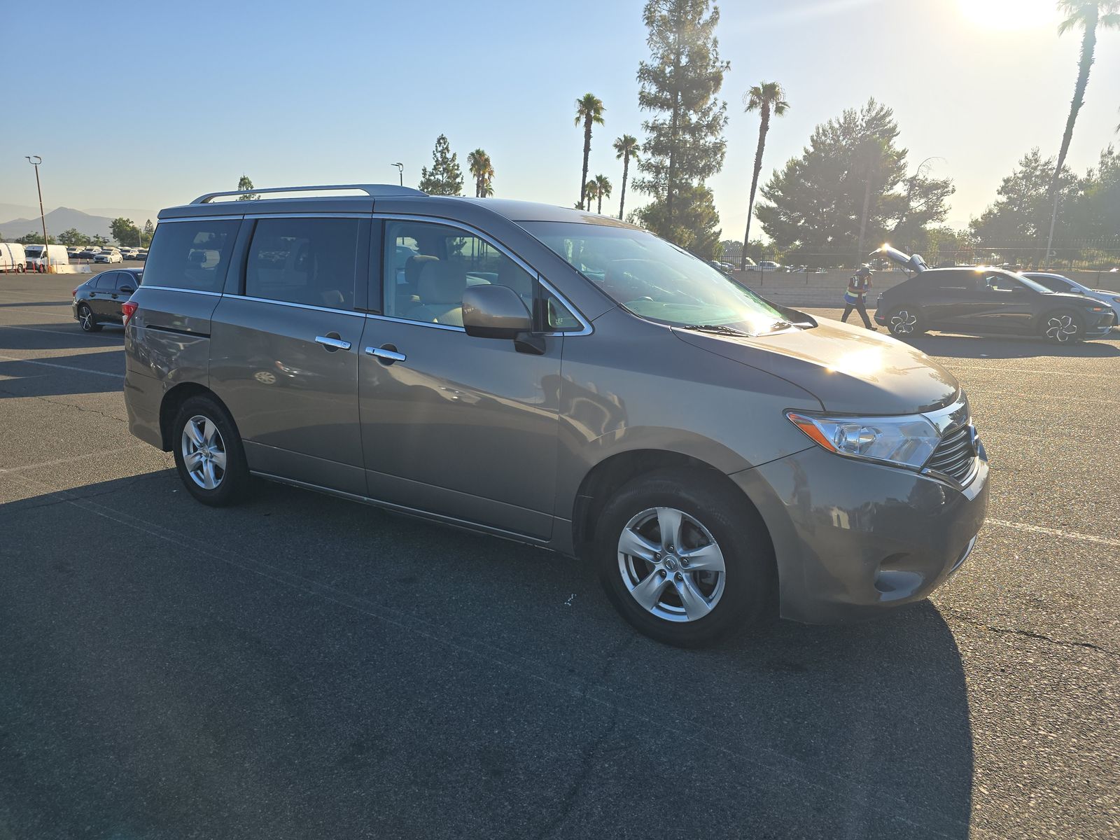 2017 Nissan Quest SV FWD