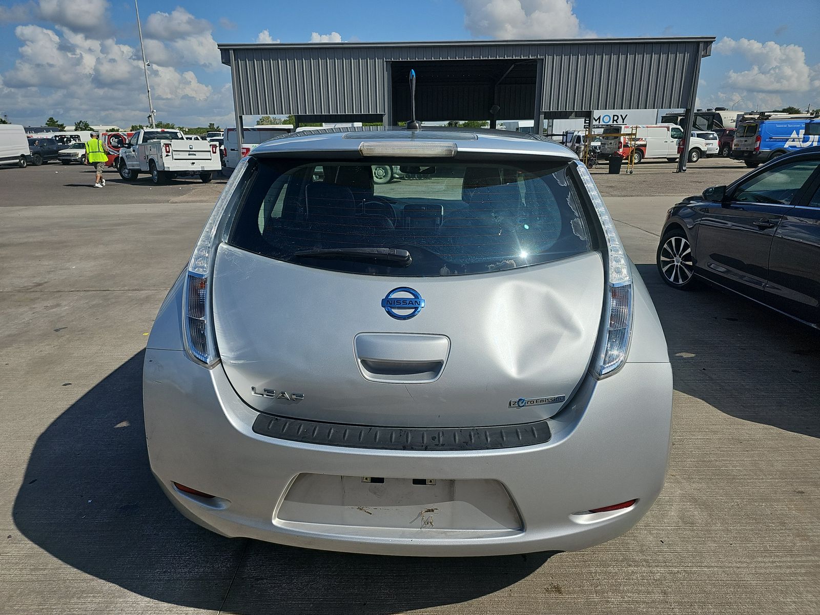 2013 Nissan LEAF SL FWD