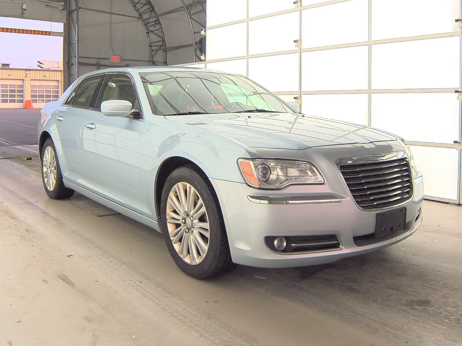 2013 Chrysler 300 Base AWD