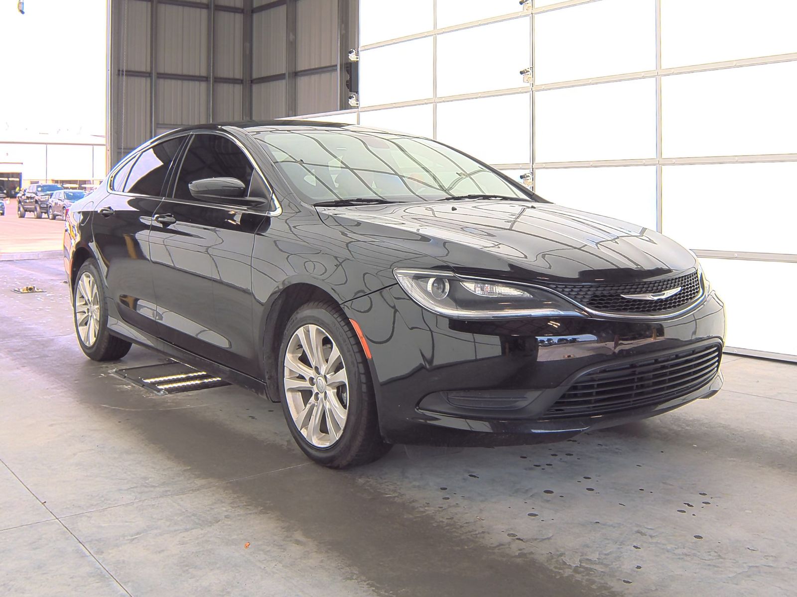 2017 Chrysler 200 LX Touring FWD