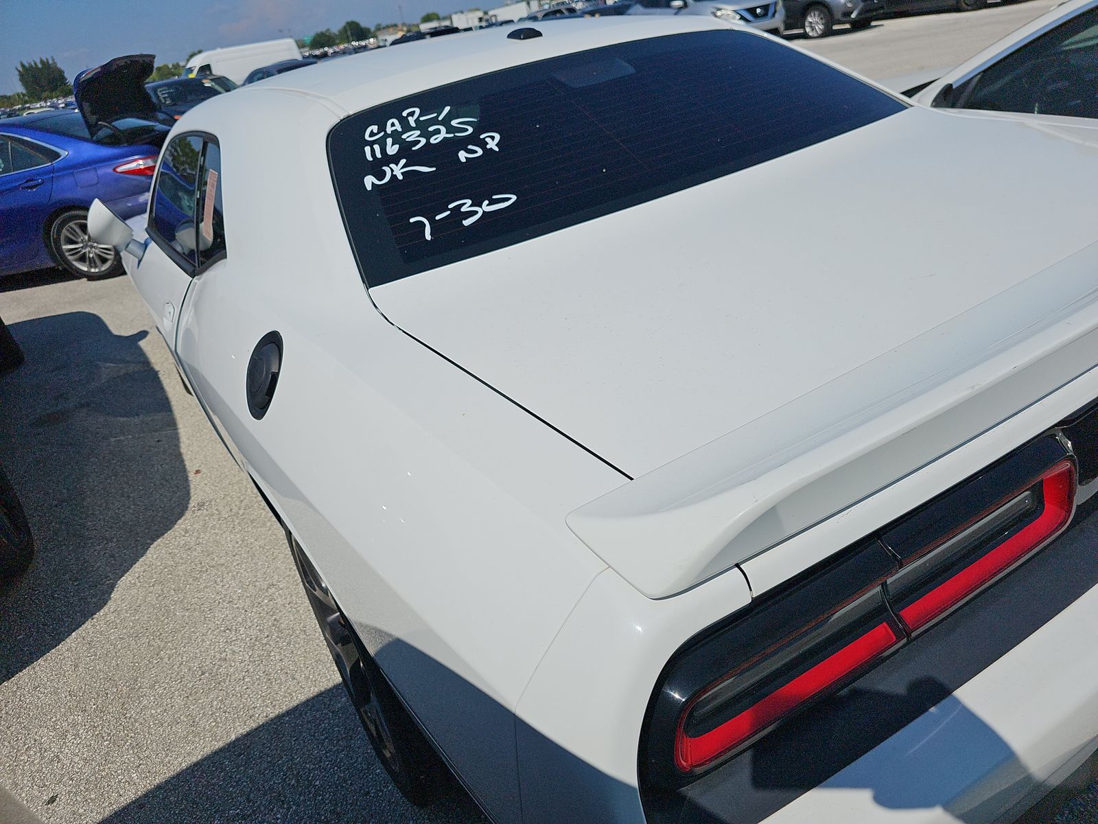 2018 Dodge Challenger SXT RWD