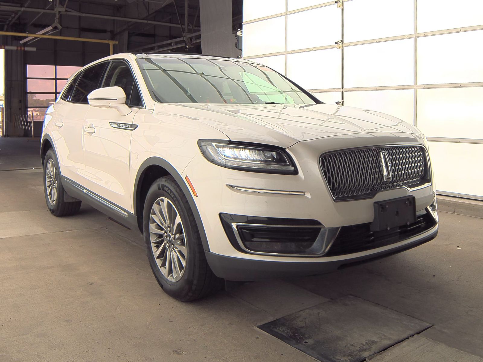 2019 Lincoln Nautilus Select AWD