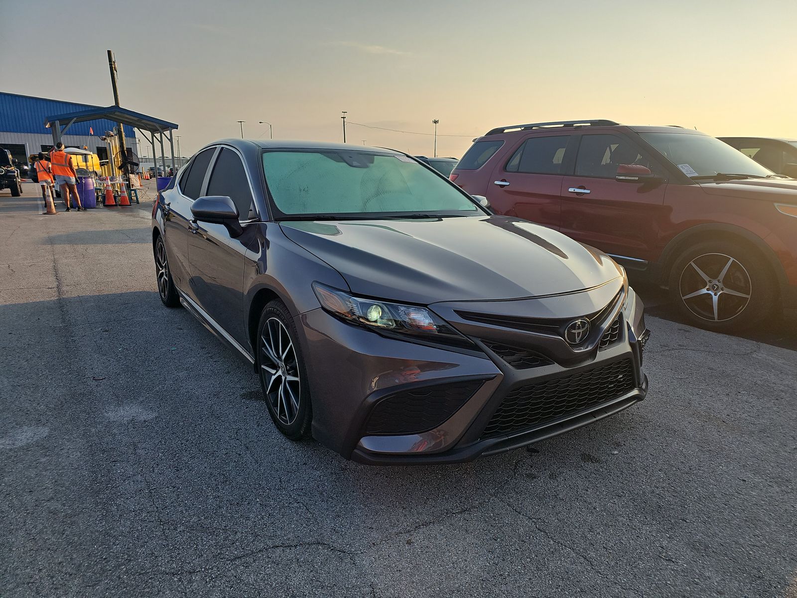 2021 Toyota Camry SE FWD