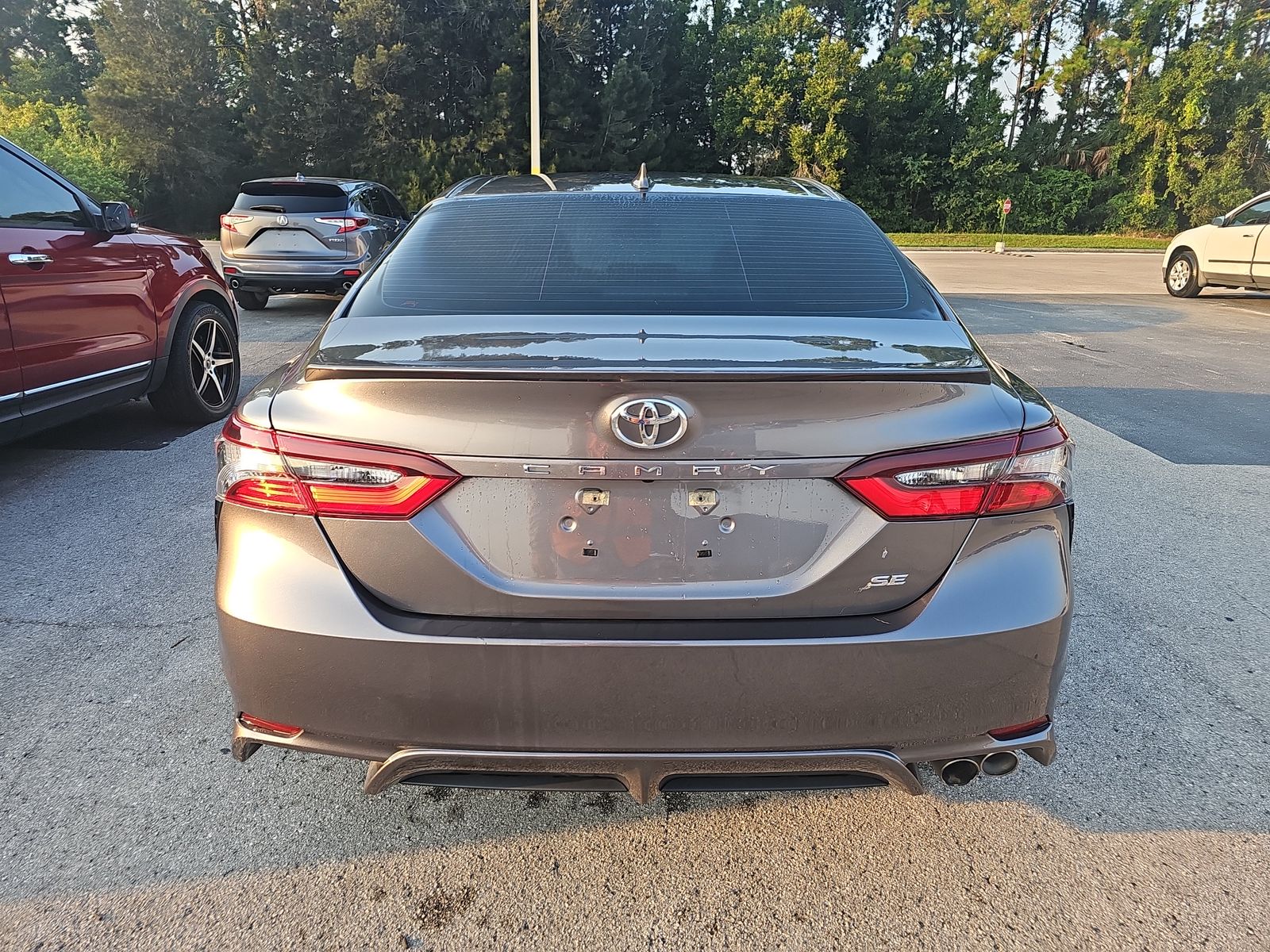 2021 Toyota Camry SE FWD