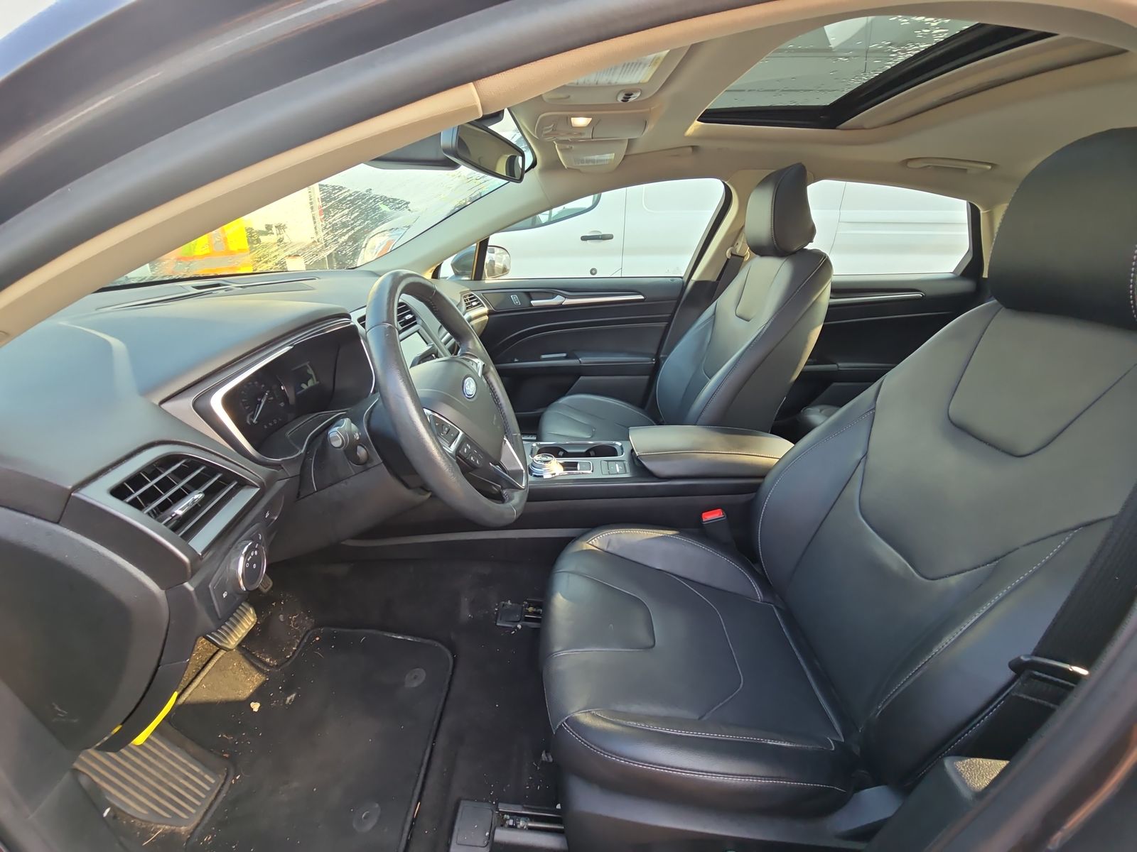 2020 Ford Fusion Energi Titanium FWD