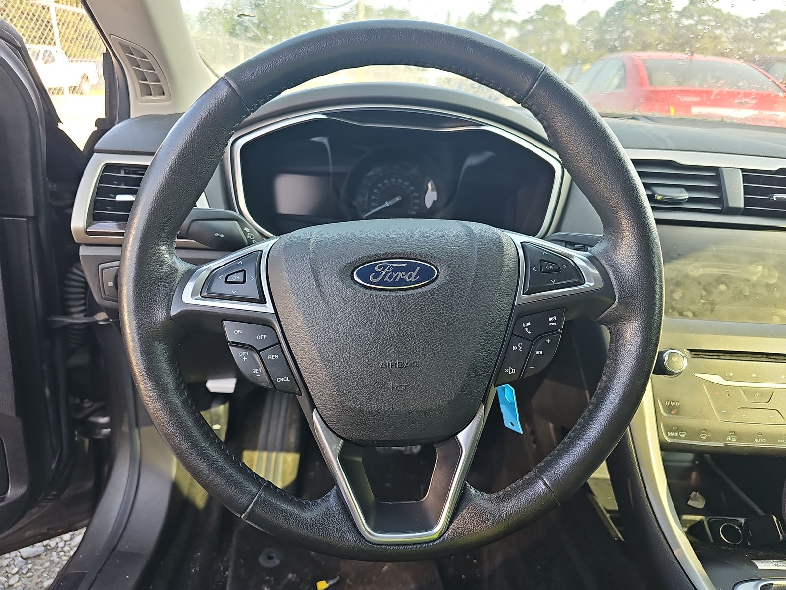 2015 Ford Fusion SE FWD