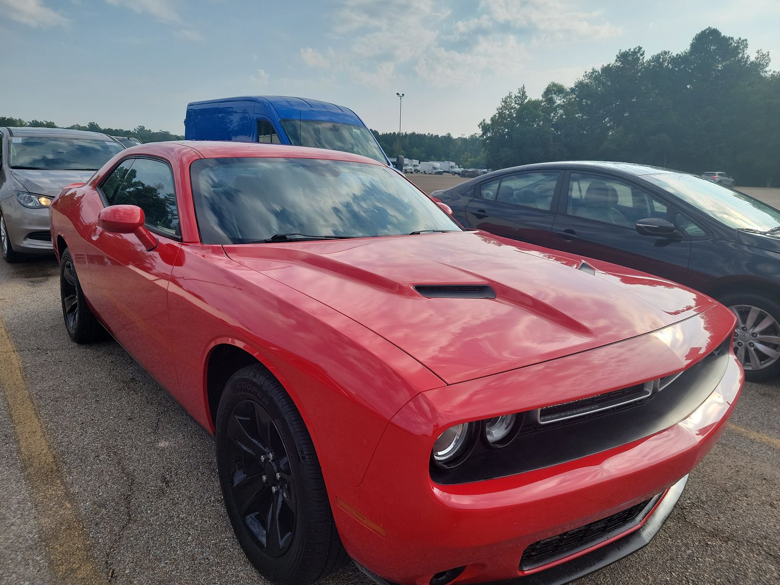 2021 Dodge Challenger SXT RWD