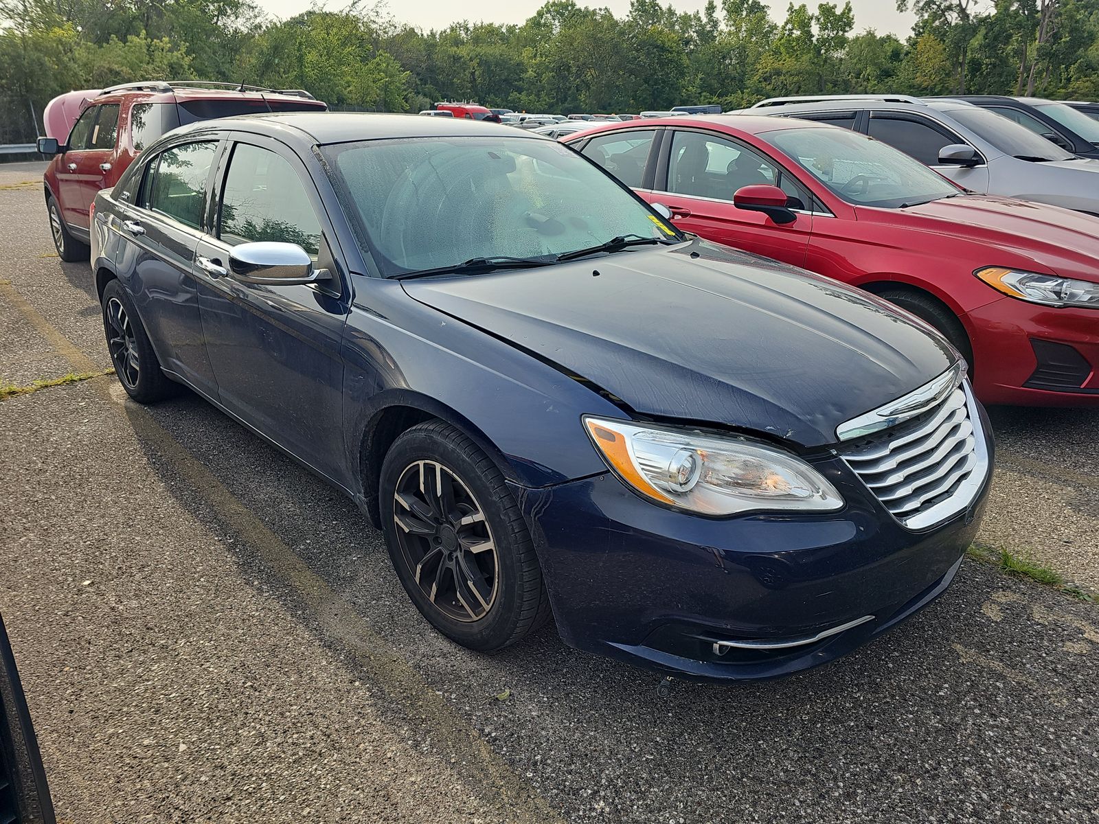 2013 Chrysler 200 Limited FWD