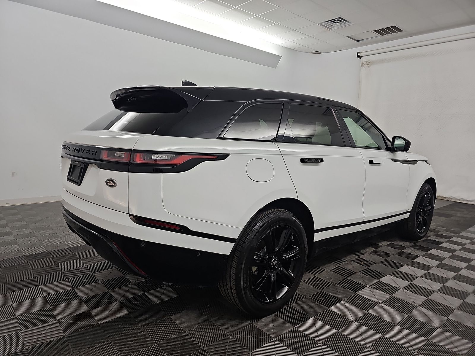 2021 Land Rover Range Rover Velar R-Dynamic S AWD