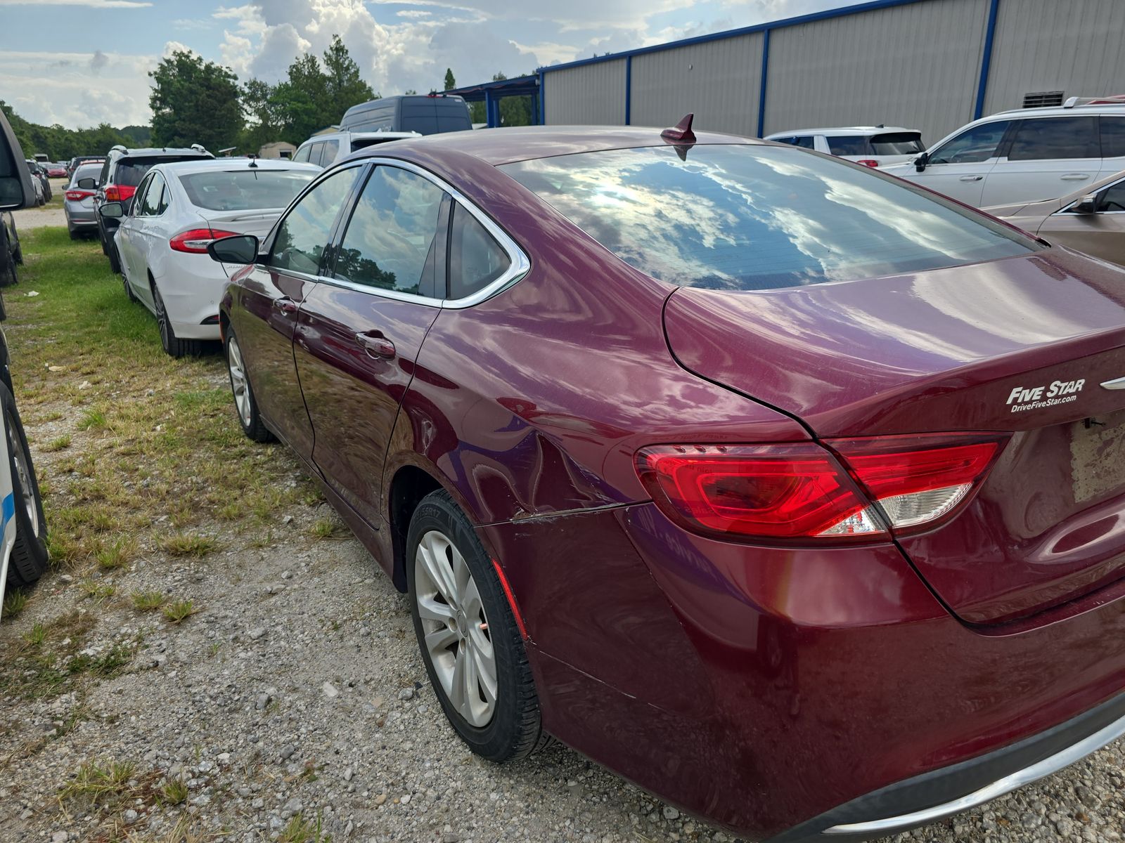 2016 Chrysler 200 Limited FWD