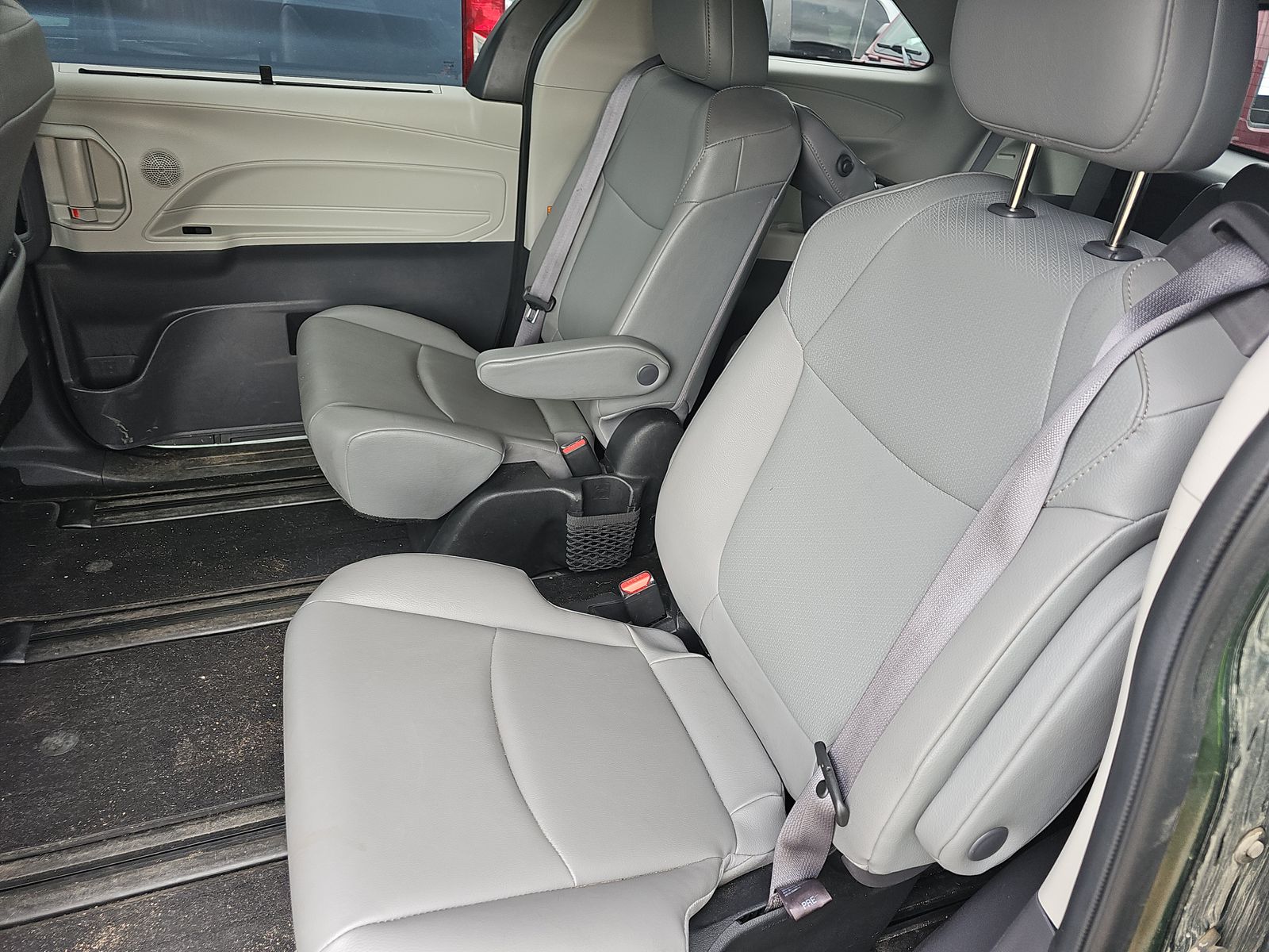 2022 Toyota Sienna XLE AWD