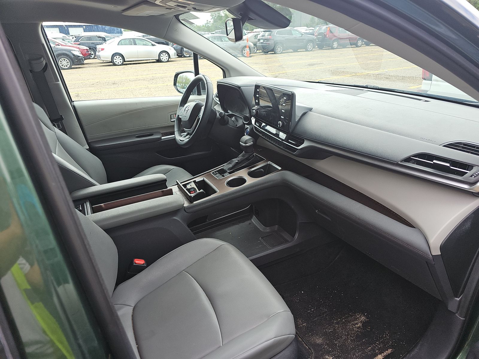 2022 Toyota Sienna XLE AWD