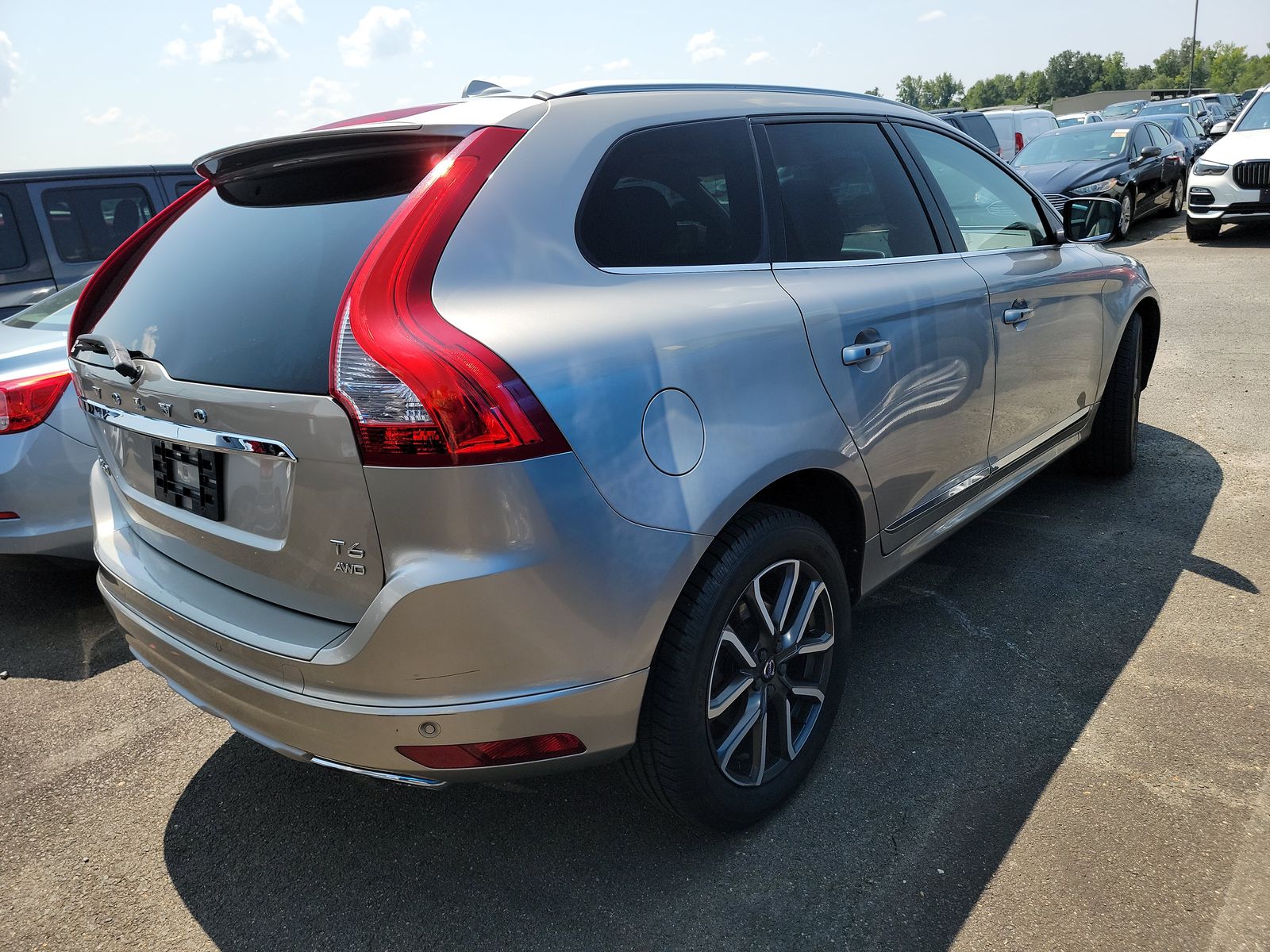 2016 Volvo XC60 T6 AWD