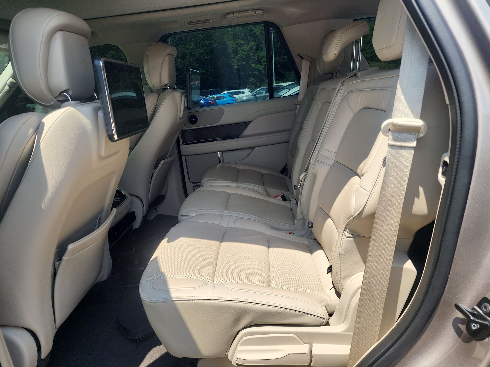 2018 Lincoln Navigator Select RWD