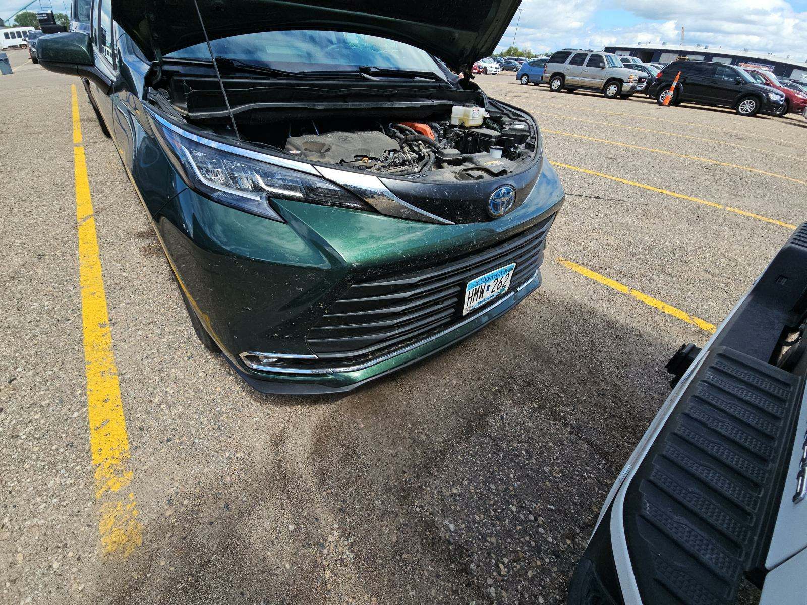 2022 Toyota Sienna XLE AWD