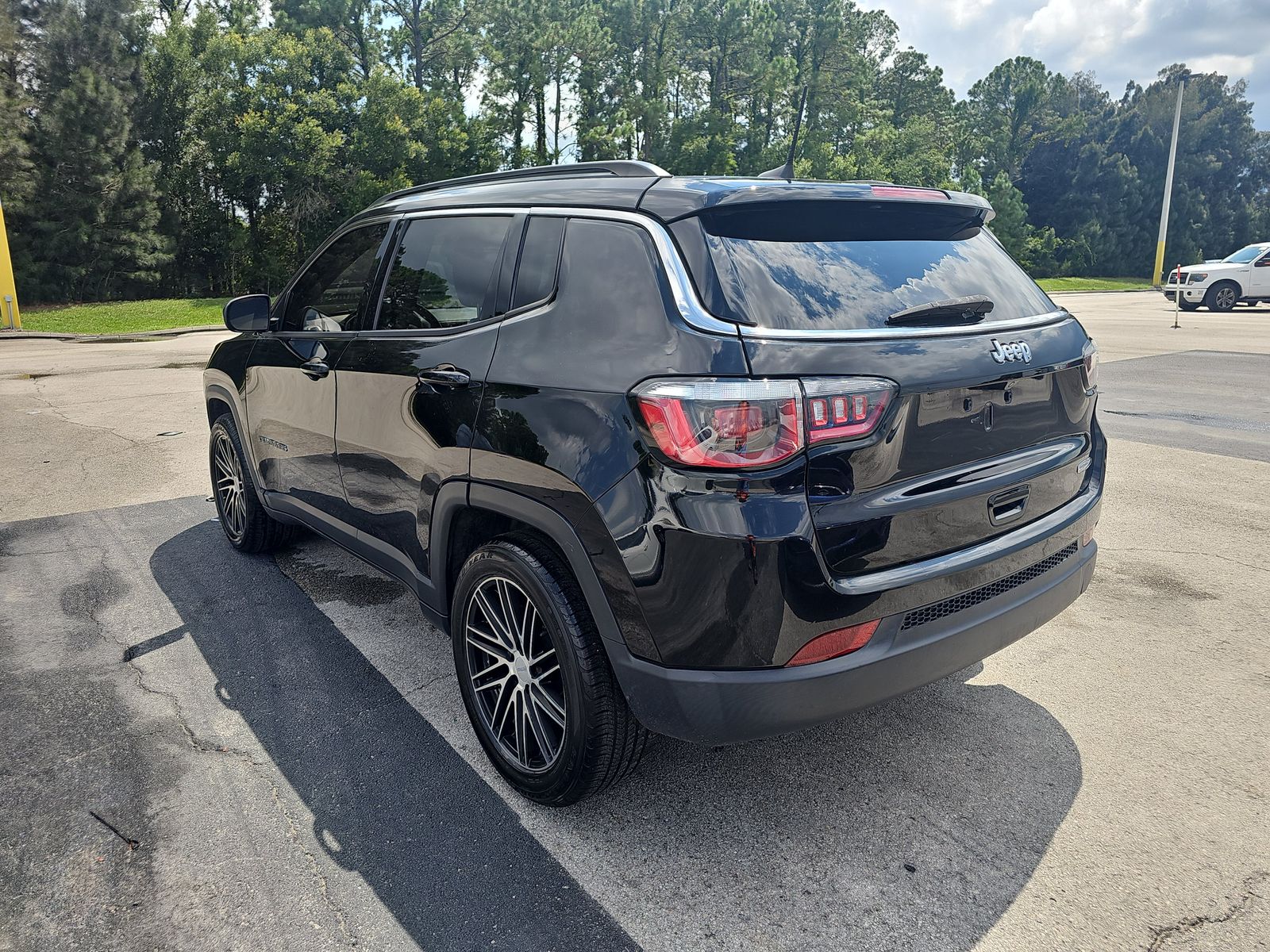 2020 Jeep Compass Latitude FWD