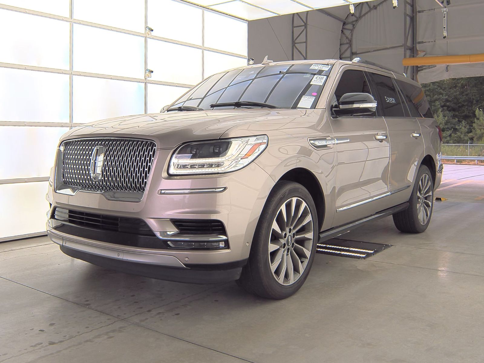 2018 Lincoln Navigator Select RWD