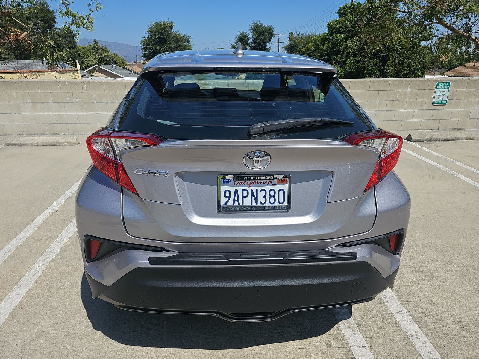 2019 Toyota C-HR XLE FWD