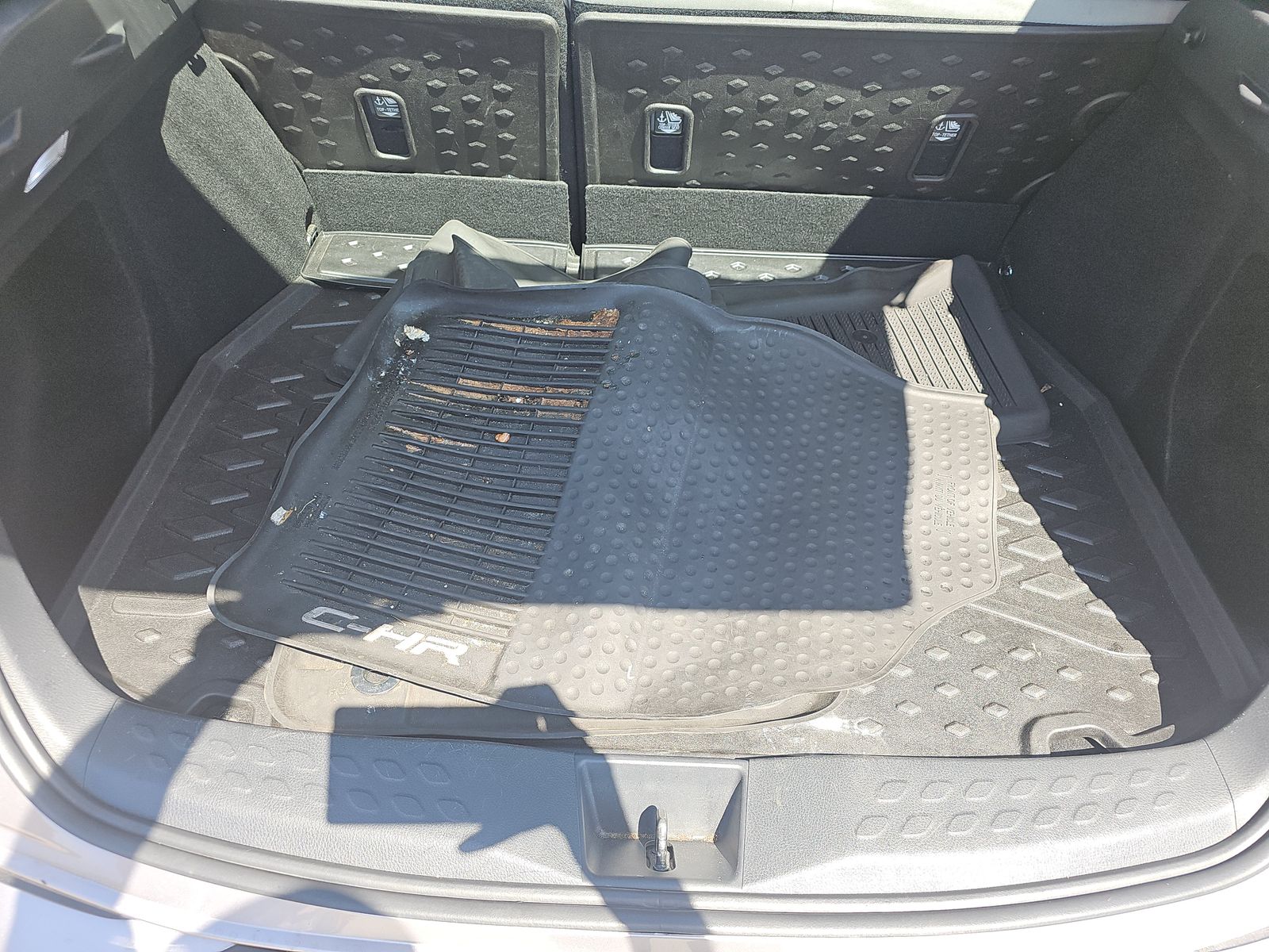 2019 Toyota C-HR XLE FWD