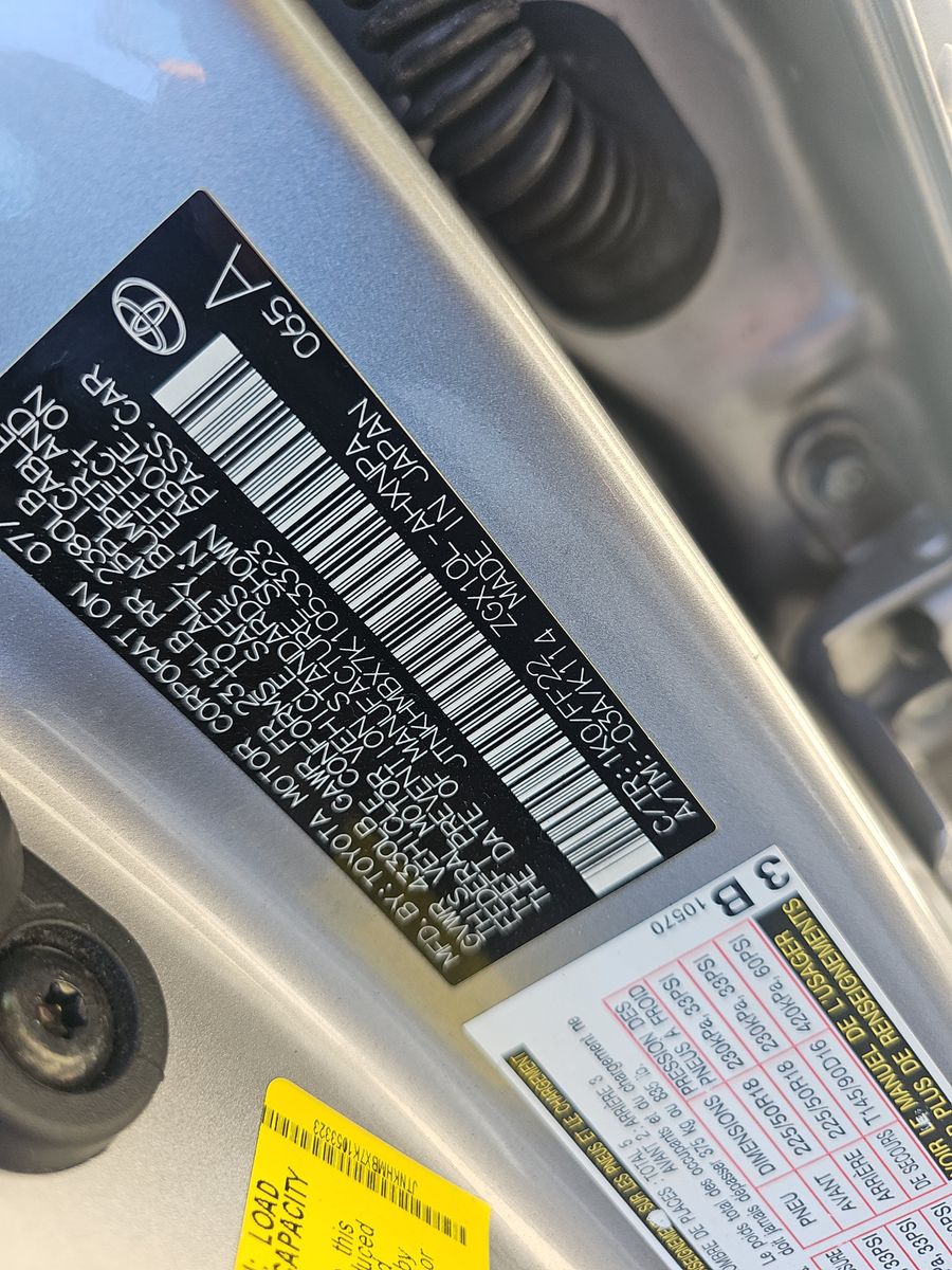 2019 Toyota C-HR XLE FWD