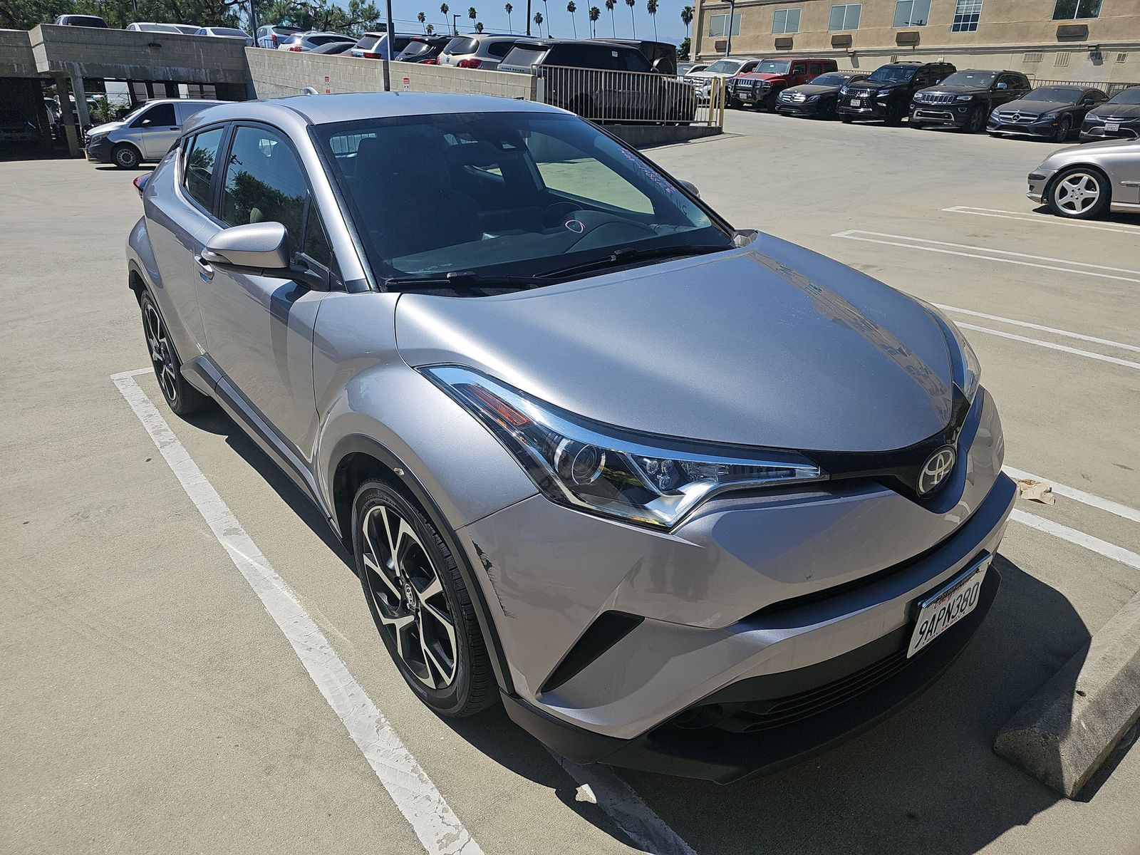 2019 Toyota C-HR XLE FWD