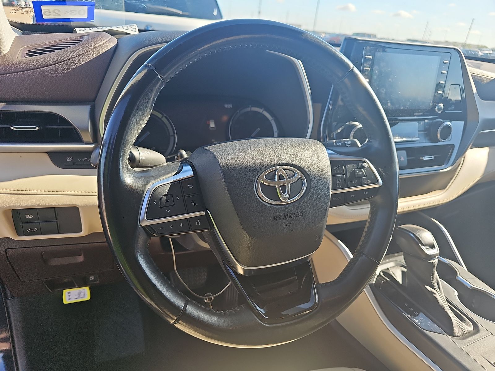 2021 Toyota Highlander Hybrid XLE AWD