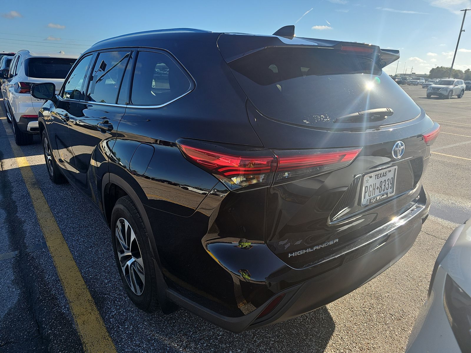 2021 Toyota Highlander Hybrid XLE AWD